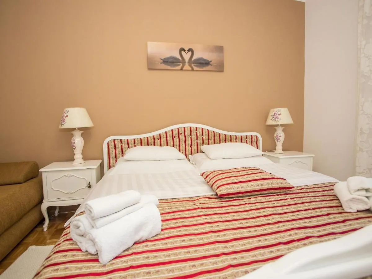 Apartment Tereza Porec 0*,